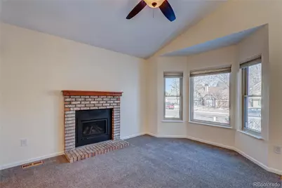 18284 E Layton Place, Aurora, CO 80015 - Photo 3