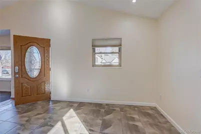18284 E Layton Place, Aurora, CO 80015 - Photo 9