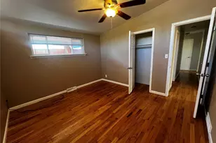 1932 Dallas St, Aurora, CO 80010 - Photo 15