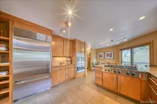 1318 Northridge Ct, Golden, CO 80401 - Photo 9