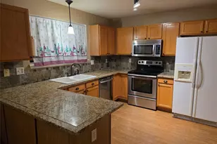 5593 S Valdai Way, Aurora, CO 80015 - Photo 11