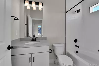 4924 N Picadilly Court, Aurora, CO 80019 - Photo 39