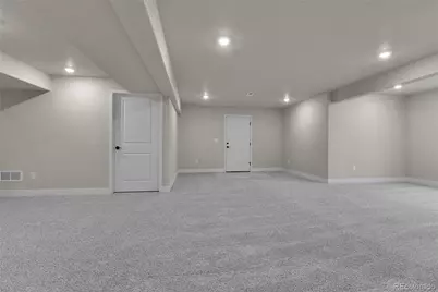 4924 N Picadilly Court, Aurora, CO 80019 - Photo 43