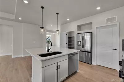 4924 N Picadilly Court, Aurora, CO 80019 - Photo 7