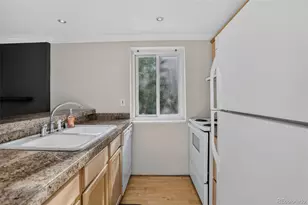 1125 N Washington St, Denver, CO 80203 - Photo 13