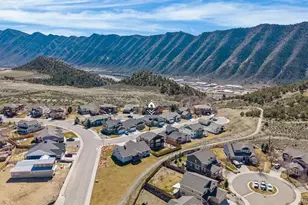 31 Mount Yale Ct, New Castle, CO 81647 - Photo 7