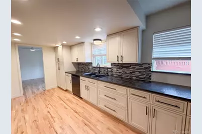 9301 Raleigh Court, Westminster, CO 80031 - Photo 7