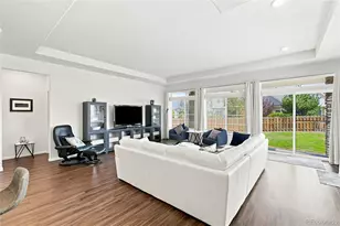 58 S Oak Hill Ct, Aurora, CO 80018 - Photo 13