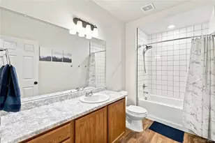 58 S Oak Hill Ct, Aurora, CO 80018 - Photo 35