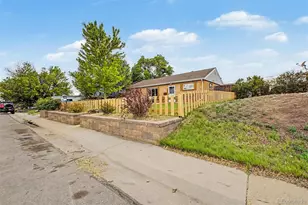 9171 Corona St, Thornton, CO 80229 - Photo 3