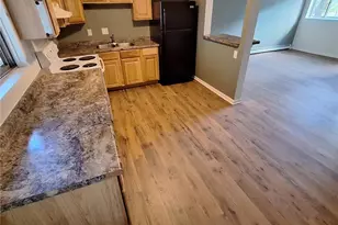 1065 Magnolia St, Colorado Springs, CO 80907 - Photo 9