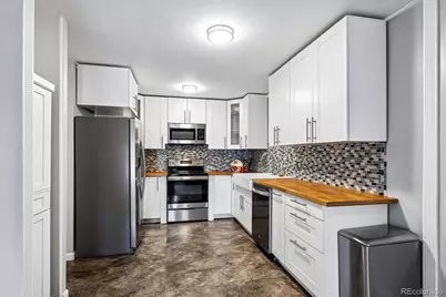 715 S Clinton Street #2B, Denver, CO 80247 - Photo 5