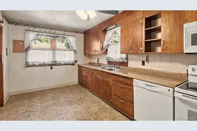 200 E 10th Street, Julesburg, CO 80737 - Photo 13