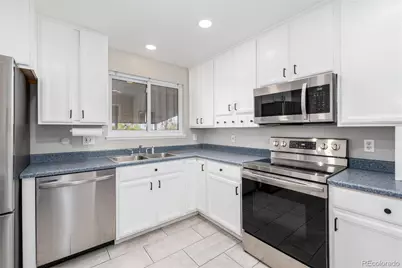1211 W 102nd Place, Northglenn, CO 80260 - Photo 3