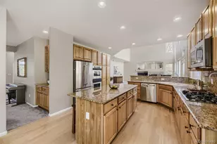 7179 Red Mesa Dr, Littleton, CO 80125 - Photo 9