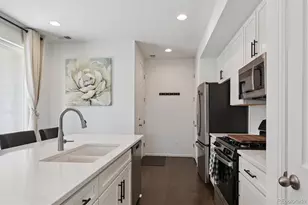 1627 S Andes Way, Aurora, CO 80017 - Photo 5