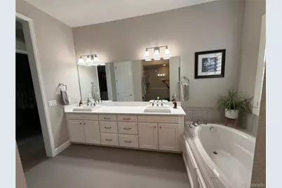 27505 E Elmhurst Place, Aurora, CO 80016 - Photo 17