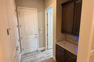 27505 E Elmhurst Pl, Aurora, CO 80016 - Photo 11