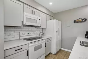 13732 E Lehigh Ave, Aurora, CO 80014 - Photo 7