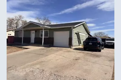 5320 Worchester Street, Denver, CO 80239 - Photo 3