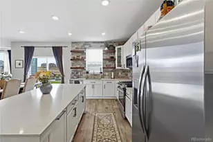 46545 Sunrise Ct, Bennett, CO 80102 - Photo 7