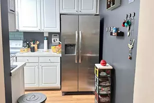 2225 Buchtel Blvd, Denver, CO 80210 - Photo 5