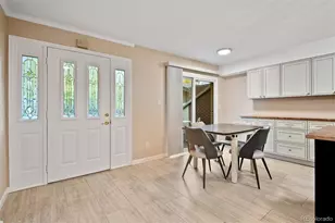 7433 W Cedar Cir, Lakewood, CO 80226 - Photo 7