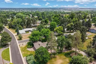 11 Robincrest Ln, Littleton, CO 80123 - Photo 27