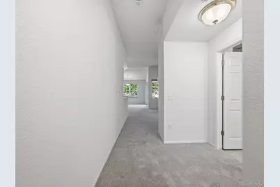 8219 S Winnipeg Court, Aurora, CO 80016 - Photo 5