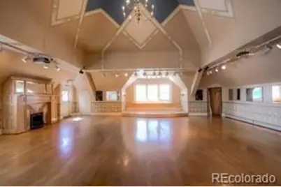 2555 W 37th Avenue, Denver, CO 80211 - Photo 23