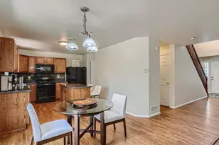 19117 E Harvard Dr, Aurora, CO 80013 - Photo 3