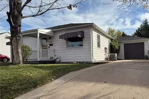 4624 S Logan St, Englewood, CO 80113 - Photo 3