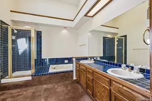 1581 E Nichols Cir, Centennial, CO 80122 - Photo 19