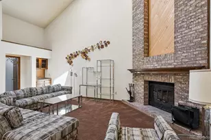 1581 E Nichols Cir, Centennial, CO 80122 - Photo 5