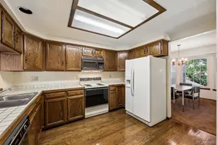 1581 E Nichols Cir, Centennial, CO 80122 - Photo 11