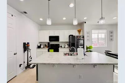 21073 E Tufts Avenue, Aurora, CO 80015 - Photo 11