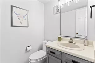 1825 S Queen Way, Lakewood, CO 80232 - Photo 21