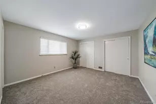 341 Newark St, Aurora, CO 80010 - Photo 21