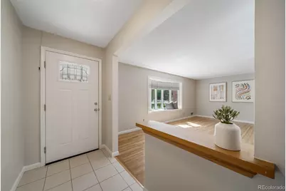 341 Newark Street, Aurora, CO 80010 - Photo 5