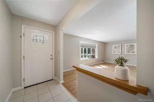 341 Newark St, Aurora, CO 80010 - Photo 5
