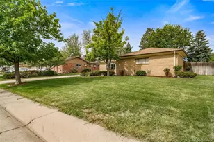 341 Newark St, Aurora, CO 80010 - Photo 3