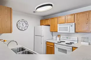 7440 S Blackhawk Street, Englewood, CO 80112 - Photo 9
