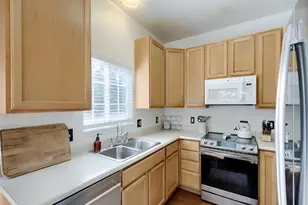 16931 E Wyoming Dr, Aurora, CO 80017 - Photo 7