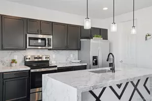 3963 Flat Rock St, Aurora, CO 80019 - Photo 17