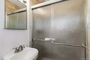 1164 S Oakland St, Aurora, CO 80012 - Photo 17