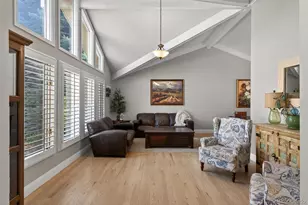4823 E Links Cir, Centennial, CO 80122 - Photo 9