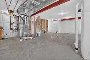 6827 Canosa St, Denver, CO 80221 - Photo 39