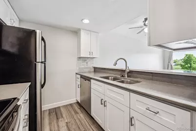 4273 S Salida Way #1, Aurora, CO 80013 - Photo 9