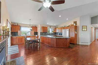 8191 Sun Country Drive, Elizabeth, CO 80107 - Photo 9
