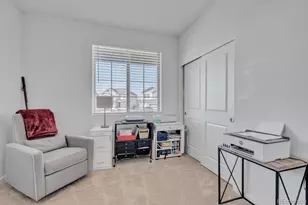 220 S Vandriver Wy, Aurora, CO 80018 - Photo 23